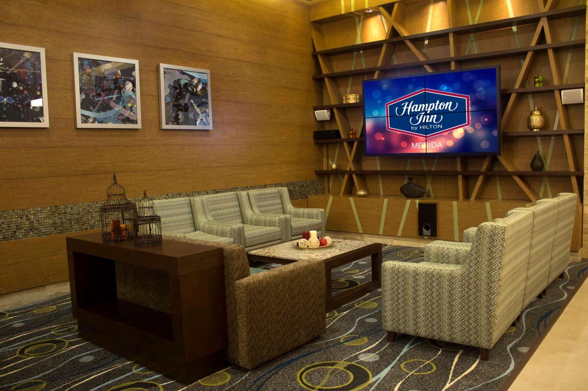 Hampton Inn By Hilton Merida Ngoại thất bức ảnh